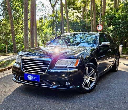 CHRYSLER 300 C 3.6 V6 GASOLINA AUTOMÁTICO CHRYSLER 300 C 3.6 V6 GASOLINA AUTOMÁTICO